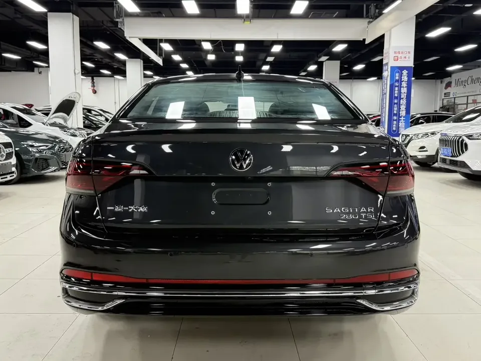 Volkswagen Sagitar Sagitar 2023 280TSI DSG Beyond Edition 2023 — thumbnail 2