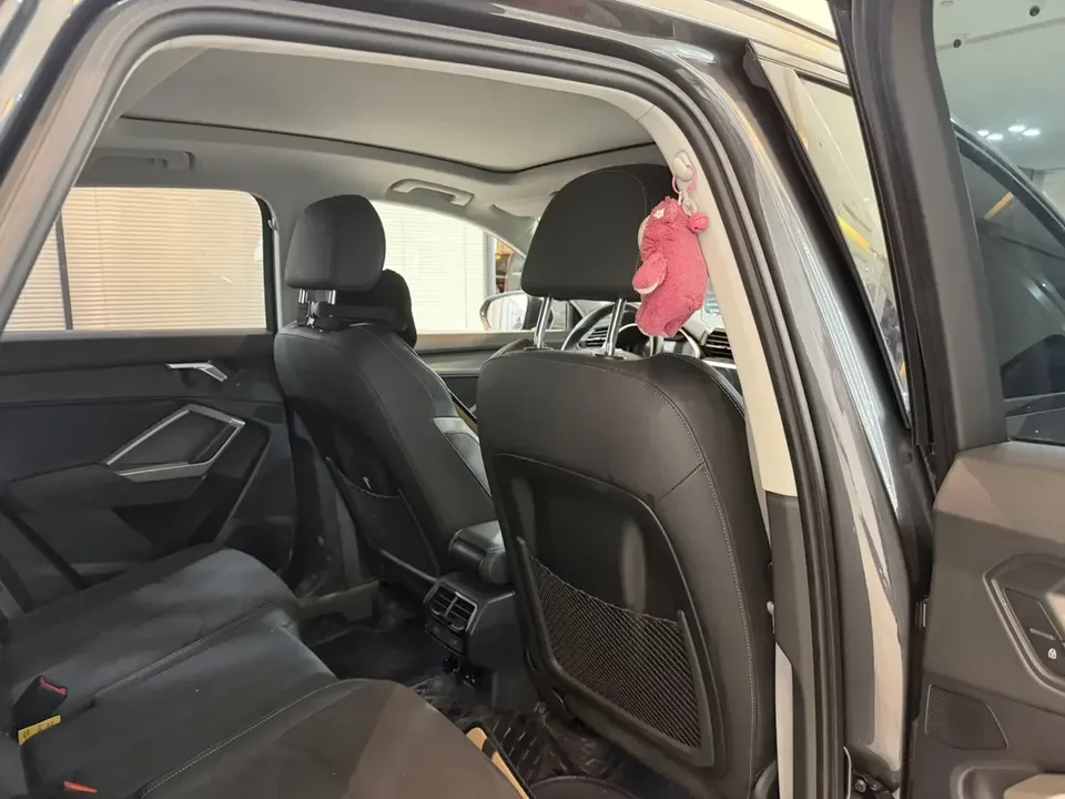 Audi Q3 Audi Q3 2023 35 TFSI Progressive Dynamic 2023 — миниатюра 4