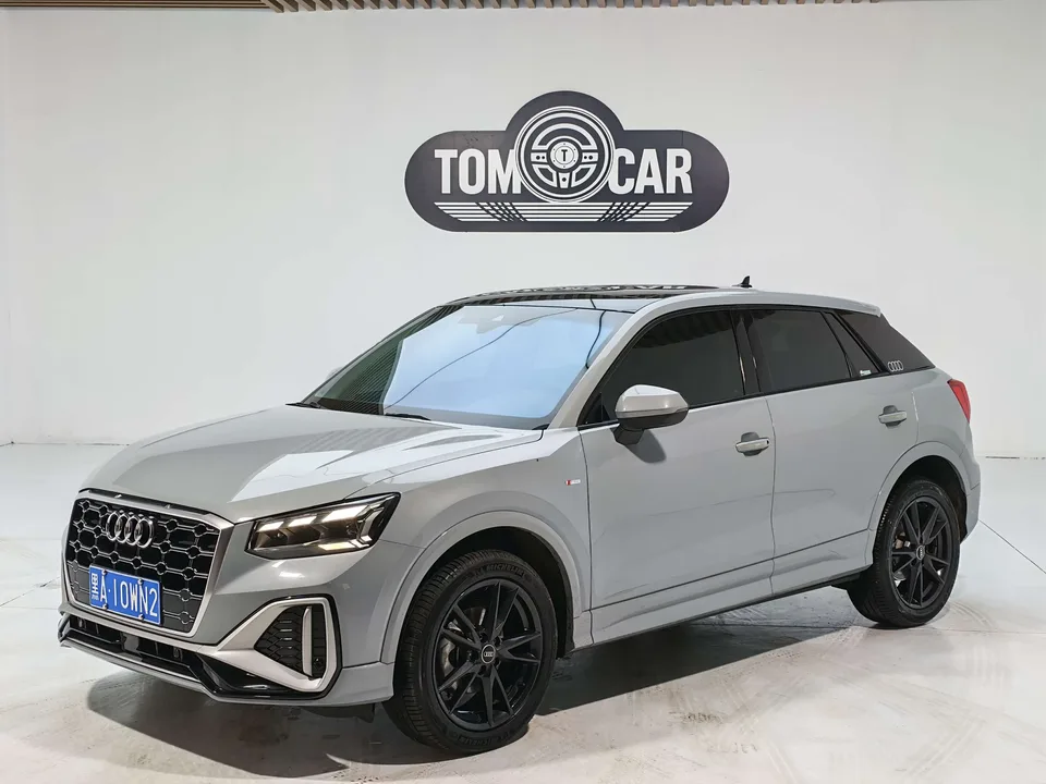 Audi Q2L Audi Q2L 2022 35 TFSI Progressive Dynamic 2023 — photo 1, buy with delivery to Moscow
