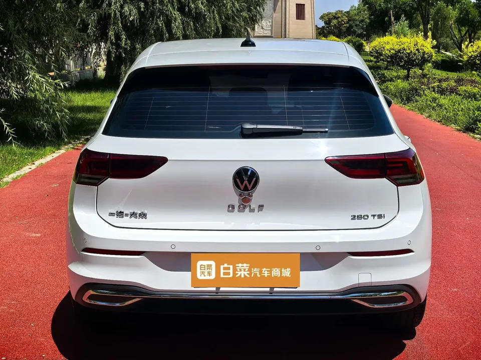 Volkswagen Golf golf 2023 280TSI DSG Pro facelift 2024 — thumbnail 2