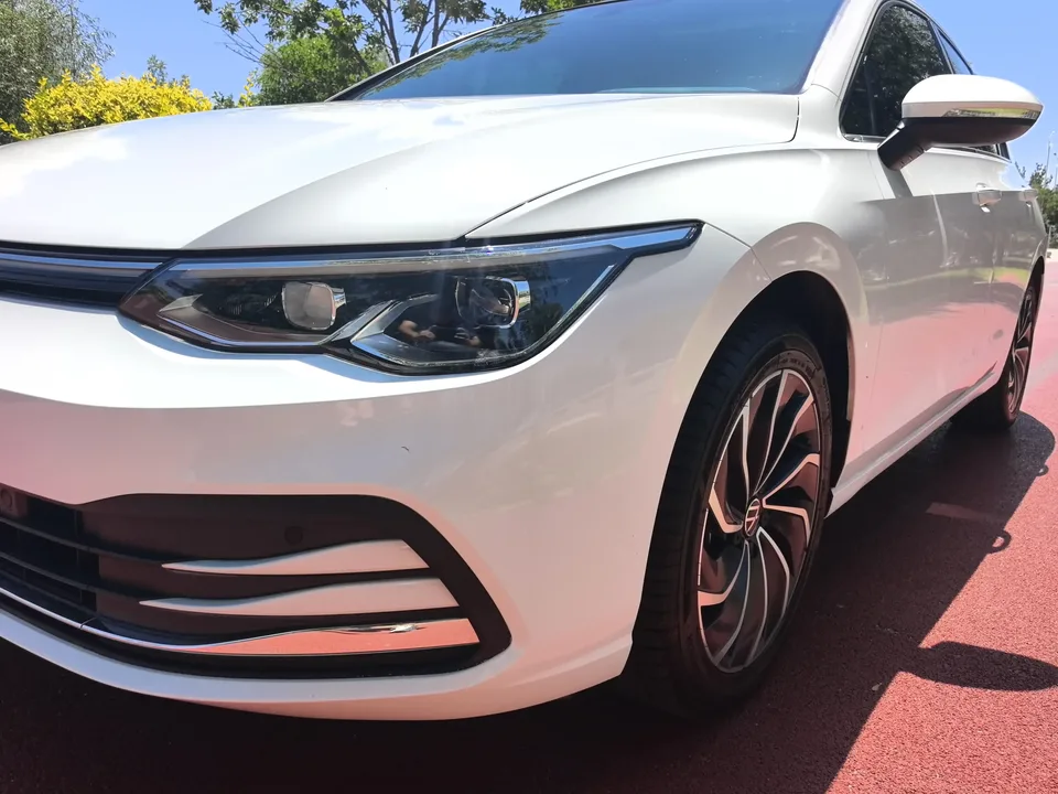 Volkswagen Golf golf 2023 280TSI DSG Pro facelift 2024 — thumbnail 4