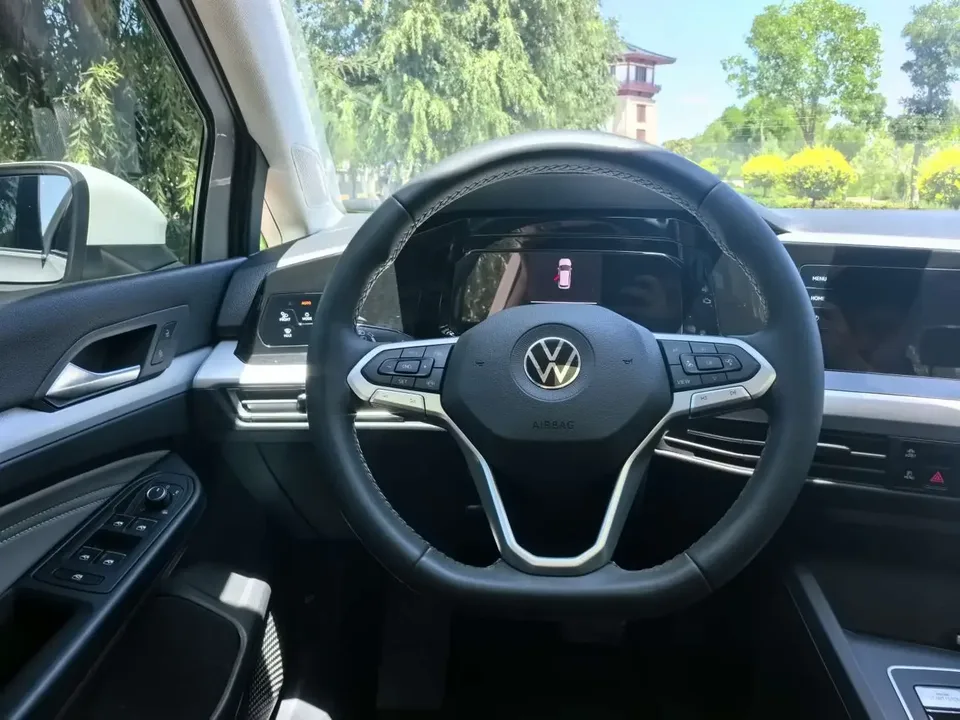 Volkswagen Golf golf 2023 280TSI DSG Pro facelift 2024 — thumbnail 5