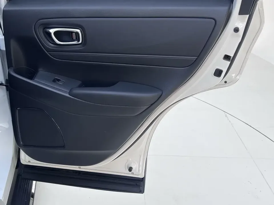 Honda VEZEL Binzhi 2023 1.5L CVT Technology Edition 2024 — thumbnail 4