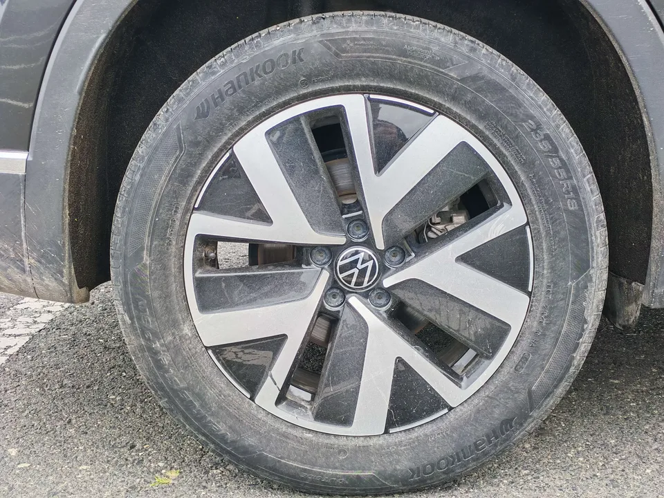 Volkswagen Tayron Tanyue 2023 280TSI 2WD Luxury Plus Advanced Edition 2022 — миниатюра 3