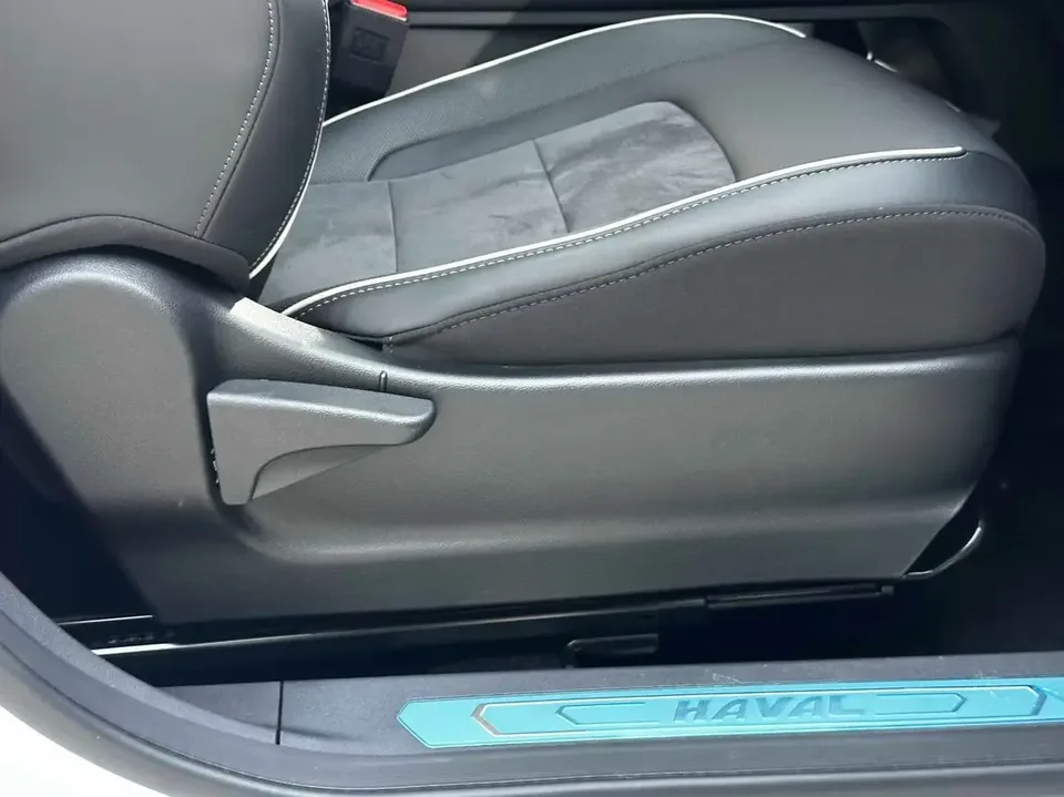 Haval H6 Haval H6 2021 National Trend Edition 1.5T Automatic City Edition 2022 — thumbnail 5
