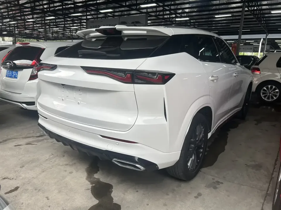 Oshan Changan Auchan Z6 Changan Auchan Z6 2022 Blue Whale 1.5T DCT Zhizun Edition 2022 — thumbnail 2