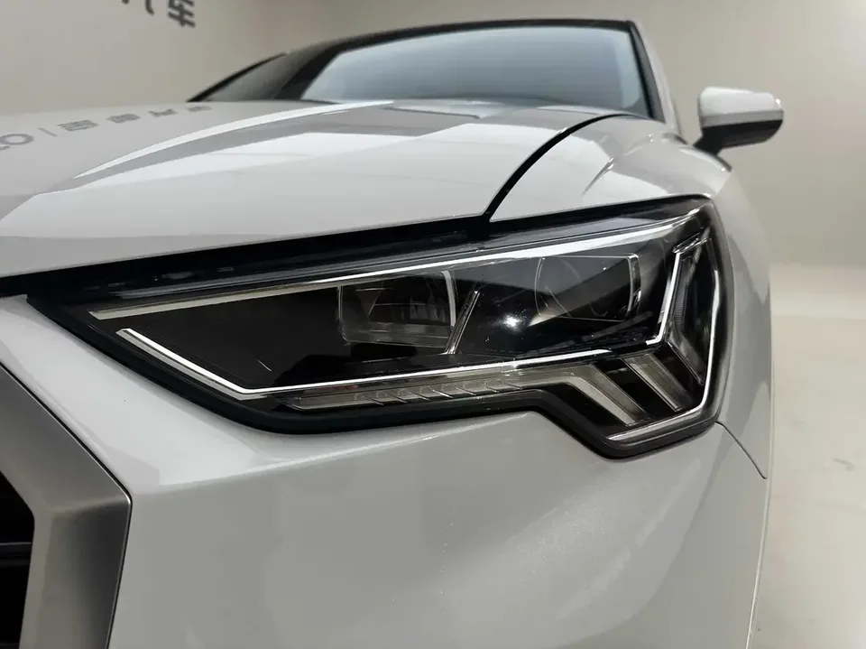 Audi Q3 Audi Q3 2022 35 TFSI Stylish Dynamic 2022 — thumbnail 3