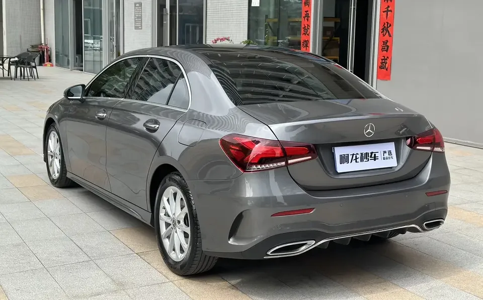 Mercedes-Benz Klasa A Mercedes Benz A Class 2022 A 200 L Sports Sedan Fashion Edition 2022 — thumbnail 2
