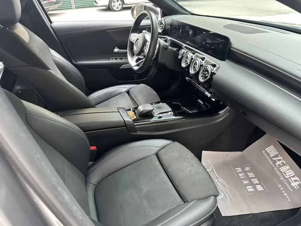 Mercedes-Benz Klasa A Mercedes Benz A Class 2022 A 200 L Sports Sedan Fashion Edition 2022 — thumbnail 5
