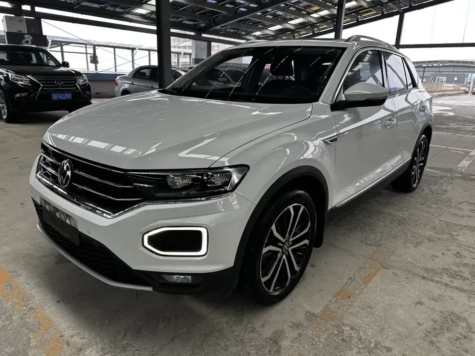Volkswagen T-Roc TANG 2022 280TSI DSG 2WD Comfort PLUS 2022 — photo 1, buy with delivery to Moscow