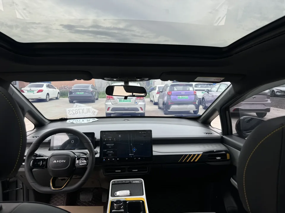 AION Y AION Y 2021 70 Smart Edition 2022 — thumbnail 3