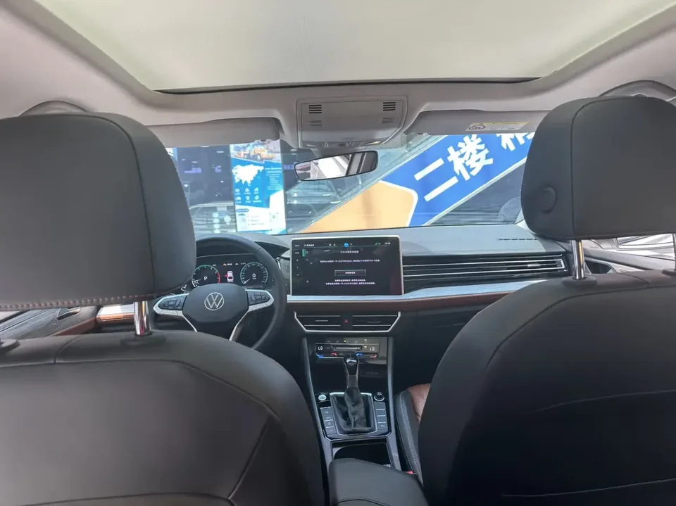 Volkswagen Sagitar Sagitar 2023 280TSI DSG Beyond Edition 2022 — thumbnail 4
