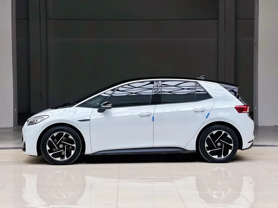 Volkswagen ID.3 Volkswagen ID.3 2023 Pure Smart Edition 2023 — thumbnail 4