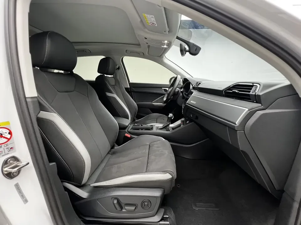 Audi Q3 Audi Q3 2022 35 TFSI Stylish Dynamic 2022 — thumbnail 3