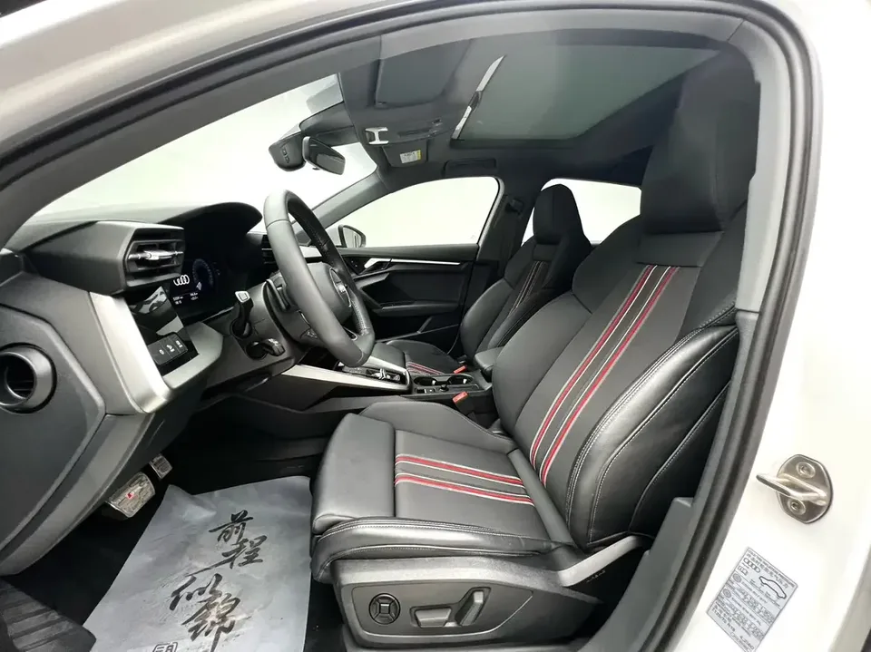 Audi A3 Audi A3 2022 Sportback 35 TFSI Stylish and sporty 2022 — thumbnail 5