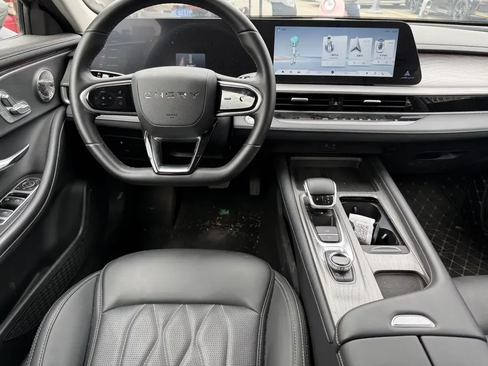 Chery Arrizo 8 Arrizo 8 2024 1.6TGDI DCT 2024 — миниатюра 3
