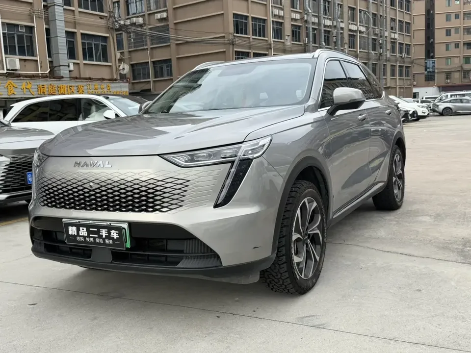 Haval Xiaolong MAX Haval Xiaolong MAX 2023 1.5L Hi4 105 4WD Smart Flagship Edition 2024 — photo 1, buy with delivery to Moscow