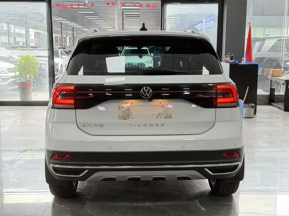 Volkswagen Tu Kai Tu Kai 2022 1.5L Automatic Comfort Edition 2022 — thumbnail 2