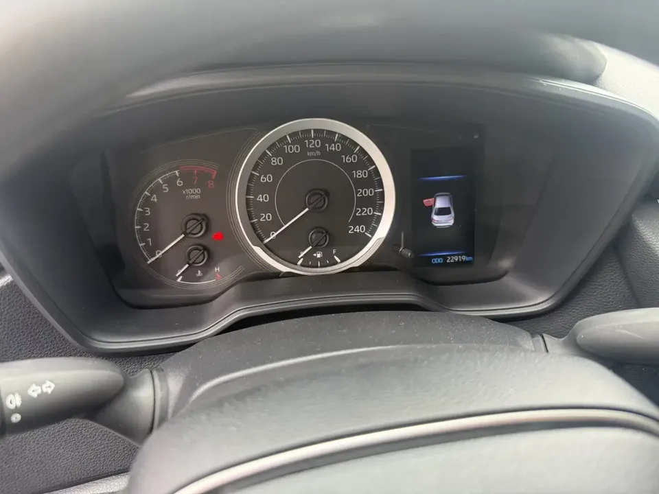 Toyota Levin Lei Ling 2024 185T Deluxe 2025 — thumbnail 3