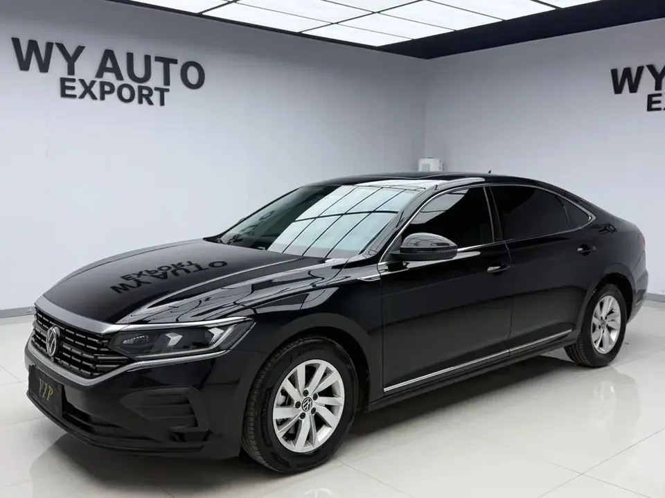 Volkswagen Passat Passat 2022 280TSI Business Edition 2022 — photo 1, buy with delivery to Moscow