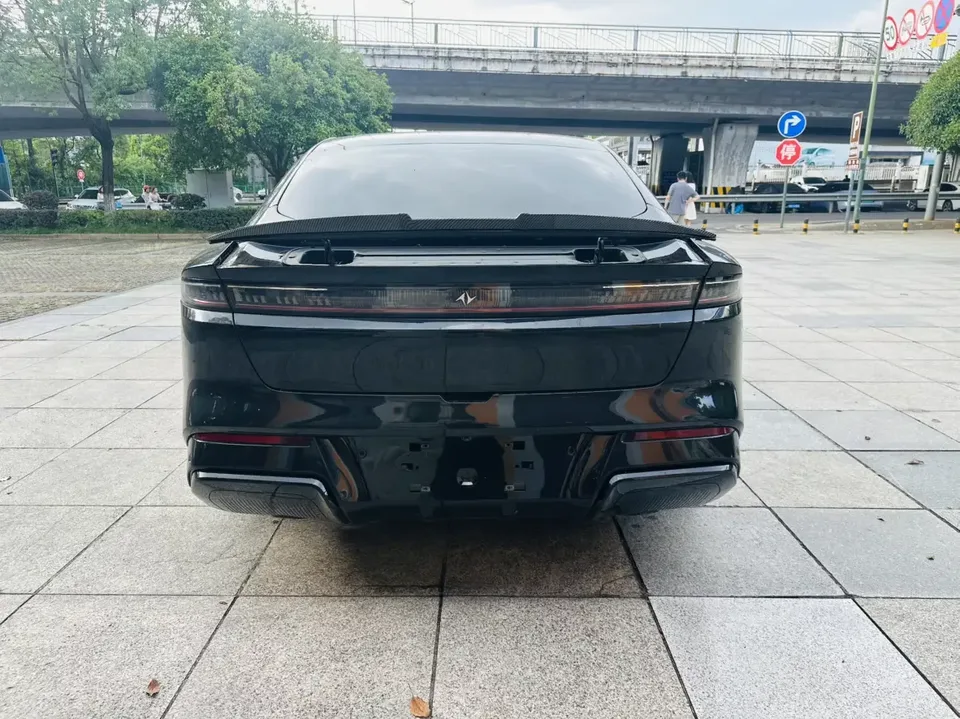 Dongfeng YiPai 007 Yipai 007 2024 Extended Range 200 Ruyi Edition 2024 — thumbnail 2