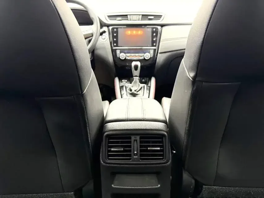 Nissan Qashqai Qashqai 2022 2.0L XV Smart Edition 2022 — thumbnail 3