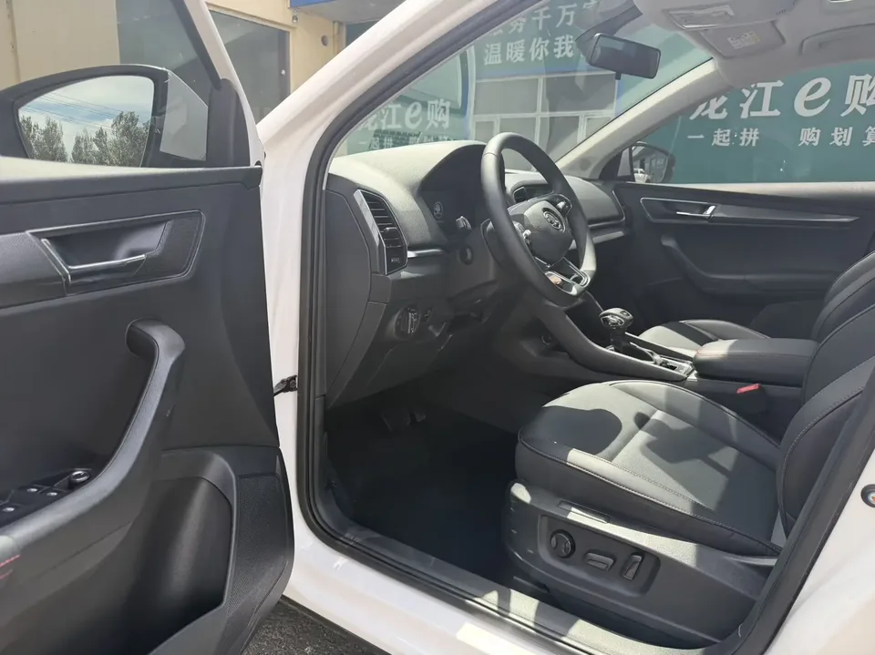 Skoda Karoq Korok 2022 TSI280 Premium Edition 2022 — thumbnail 5