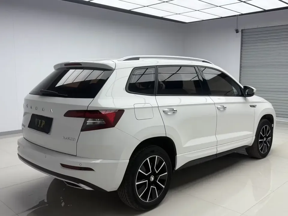 Skoda Karoq Korok 2022 TSI280 Premium Edition 2022 — thumbnail 2