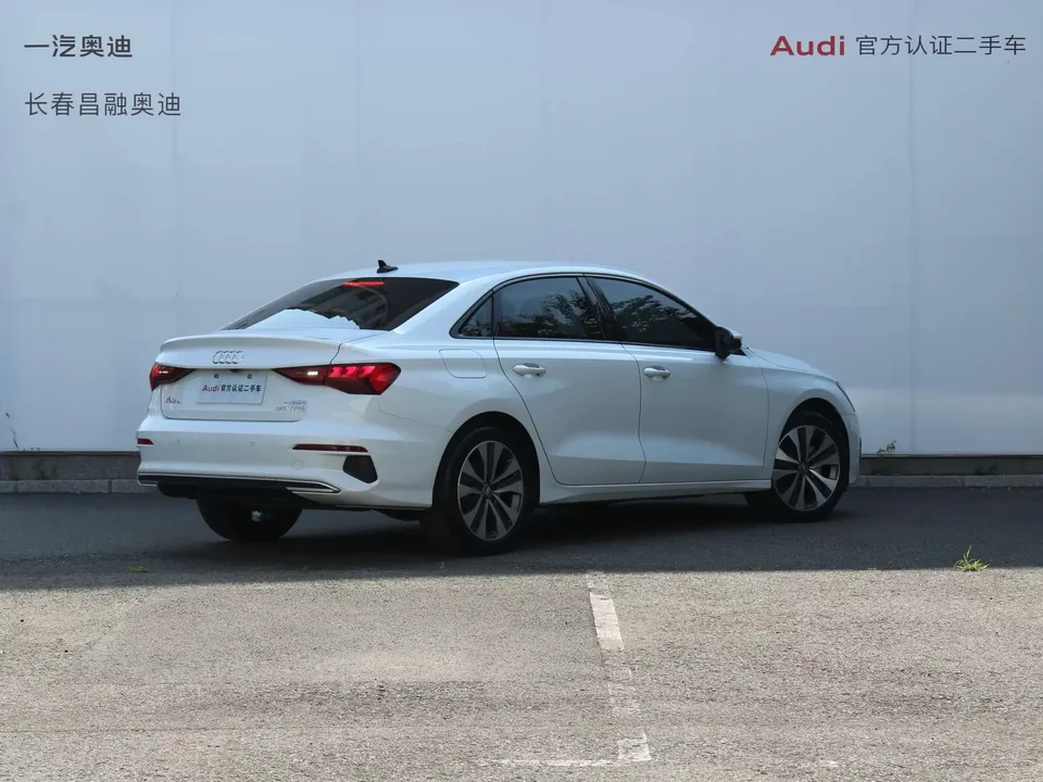 Audi A3 Audi A3 2022 A3L Limousine 35 TFSI Progressive Sports 2022 — миниатюра 4