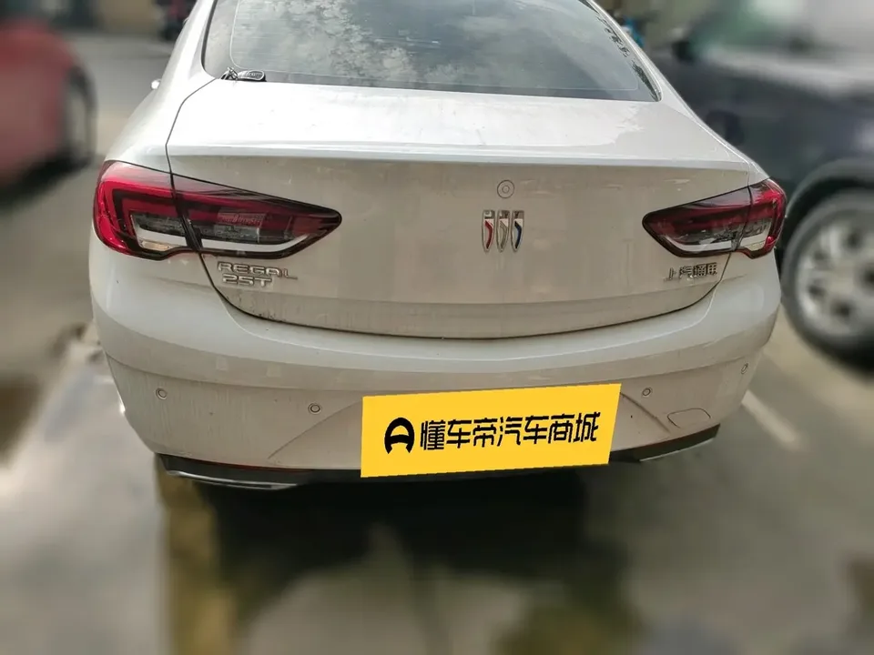 Buick Majesty Majesty 2024 25T Super Edition 2024 — миниатюра 2