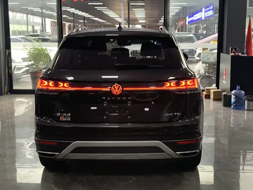 Volkswagen Tayron Tanyue 2023 280TSI 2WD Luxury Plus Advanced Edition 2022 — thumbnail 2