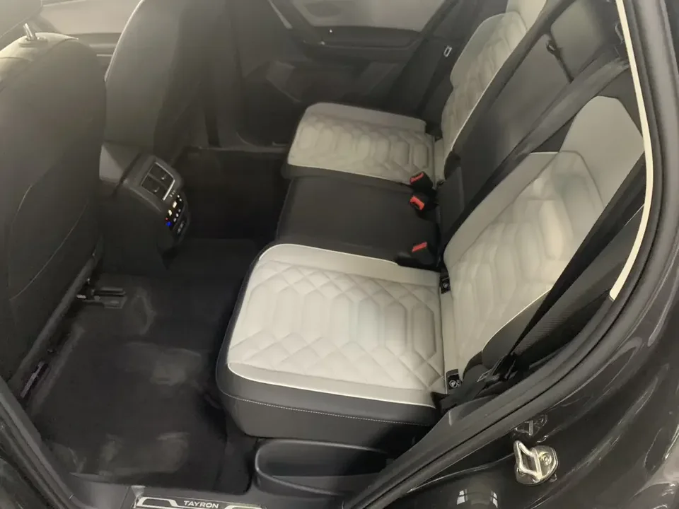 Volkswagen Tayron Tanyue 2023 280TSI 2WD Luxury Plus Advanced Edition 2022 — thumbnail 4