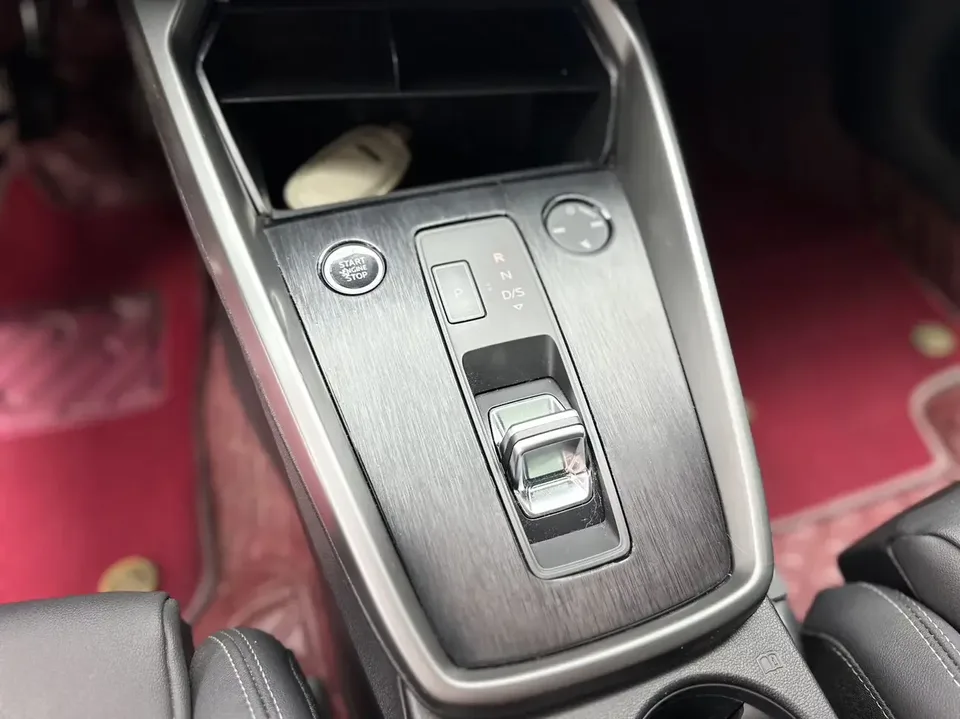 Audi A3 Audi A3 2022 Sportback 35 TFSI Stylish and sporty 2023 — thumbnail 3
