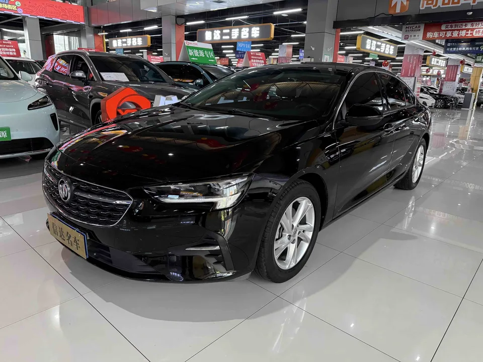 Buick Majesty Majesty 2021 552T Elite 2022 — photo 1, buy with delivery to Moscow
