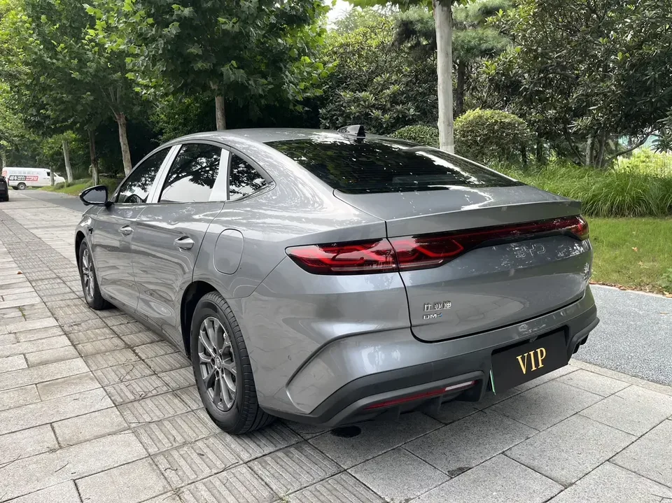 BYD Qin L DM Qin L DM 2025 Intelligent Driving Edition DM-i 80KM Leading Edition 2025 — thumbnail 4