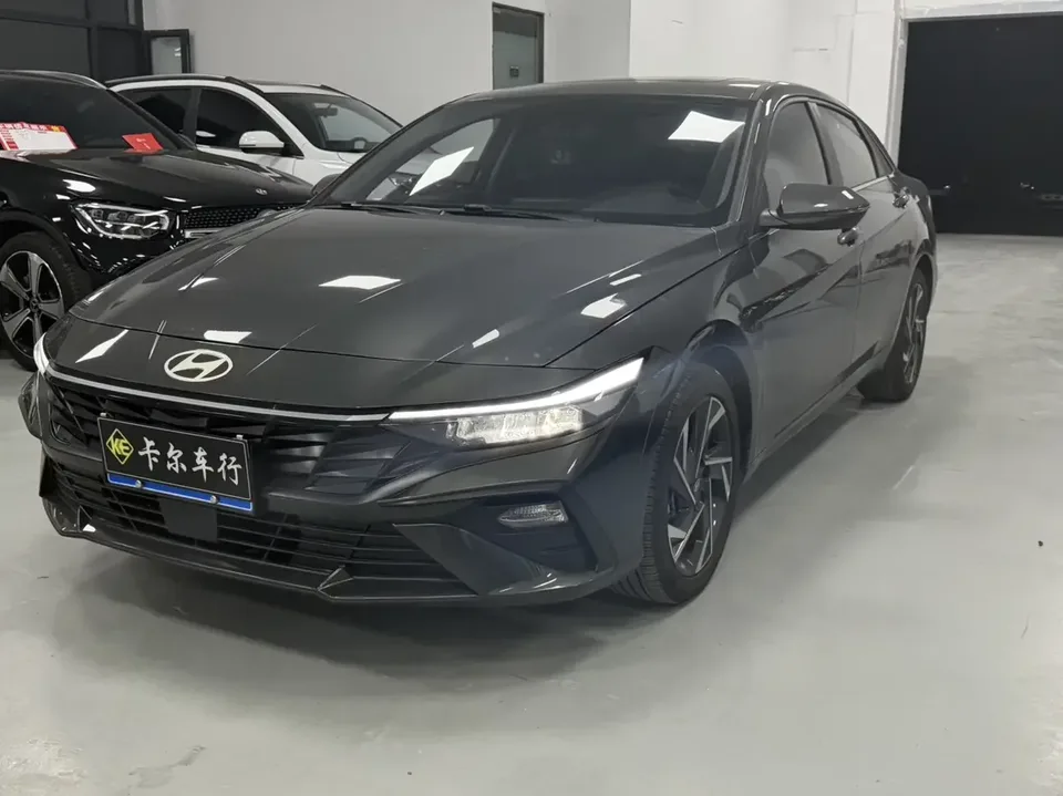 Hyundai Elantra Elantra 2023 1.5L CVT GLX Elite Edition 2025 — photo 1, buy with delivery to Moscow