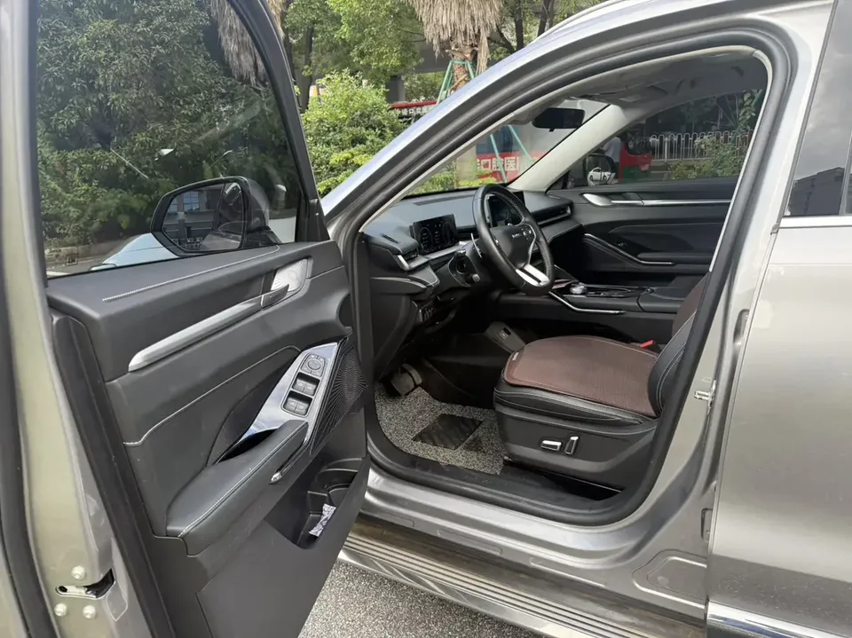 Haval H6 Haval H6 2024 1.5T Automatic 2WD Classic Edition 2025 — thumbnail 5