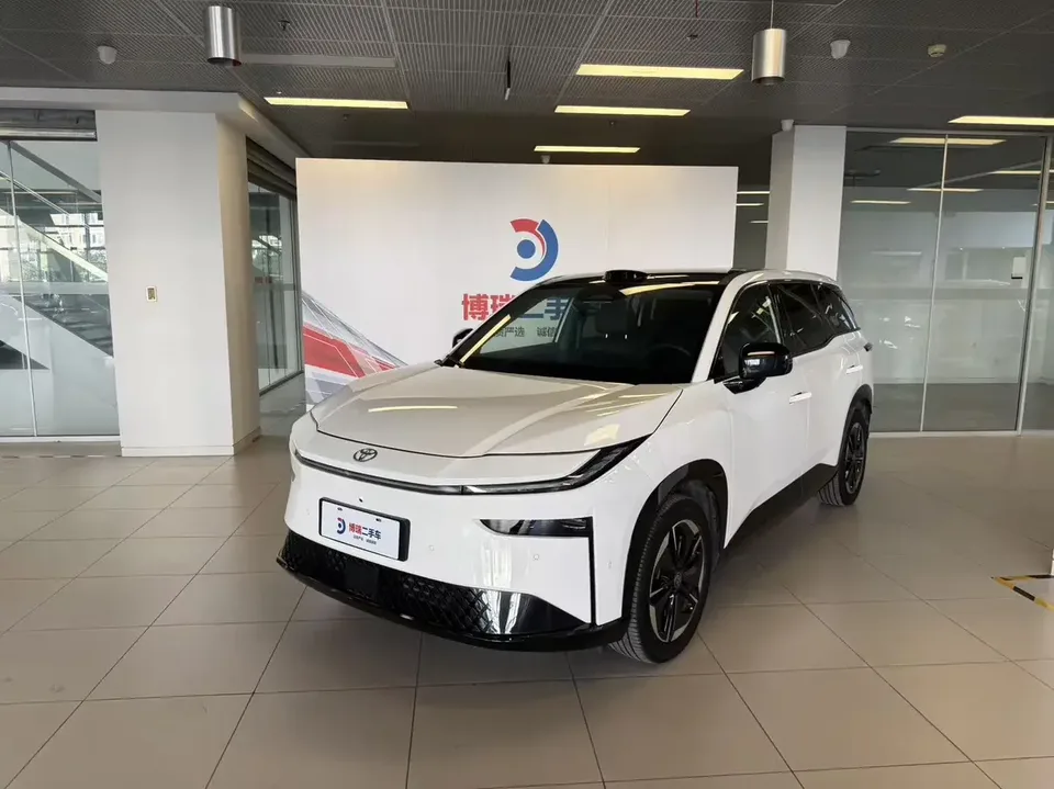 Toyota Bozhi 3X Bozhi 3X 2025 520 Pro+ LiDAR Edition 2025 — photo 1, buy with delivery to Moscow
