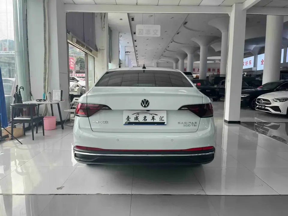 Volkswagen Sagitar Sagitar 2025 Modification 2: 300TSI DSG Beyond Edition 2025 — миниатюра 2
