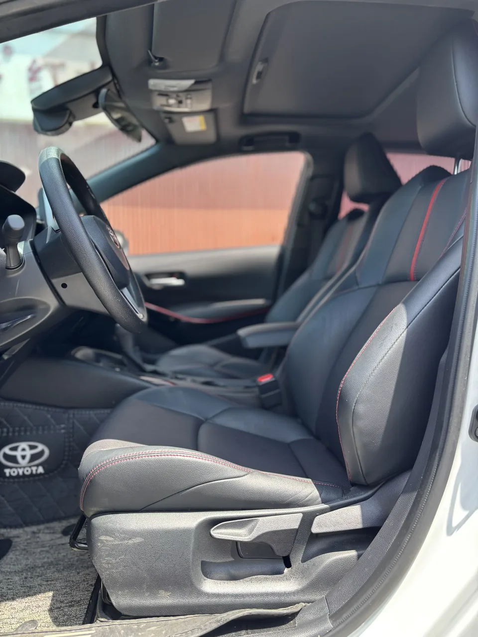 Toyota Levin Lei Ling 2021 185T CVT Sports Edition 2022 — thumbnail 4