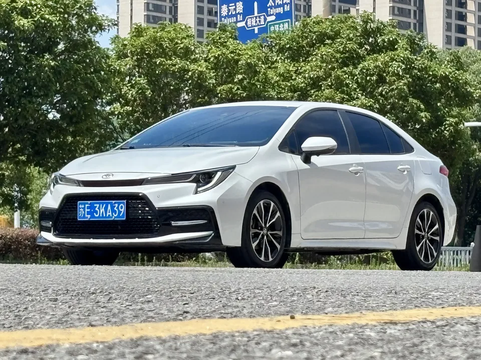 Toyota Levin Lei Ling 2021 185T CVT Sports Edition 2022 — photo 1, buy with delivery to Moscow