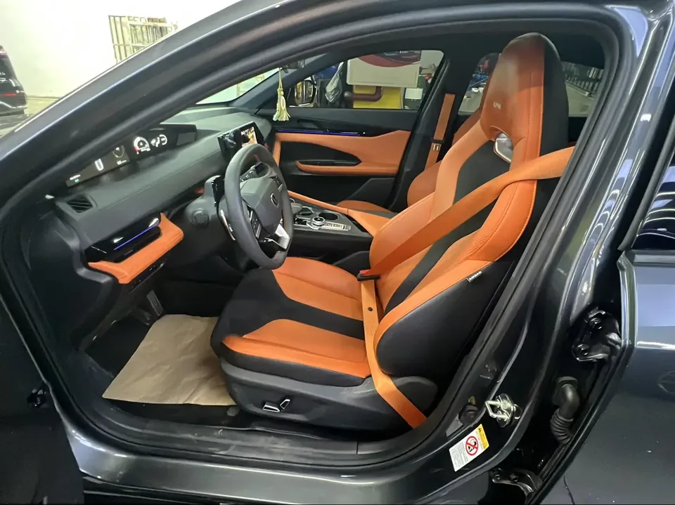 Changan UNI-V Changan UNI-V 2023 1.5T Sports Edition 2024 — thumbnail 3