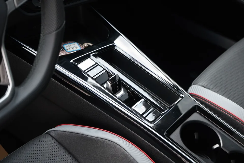 Volkswagen Lamando Lingdu 2024 Lingdu L 280TSI DSG Cool Edition 2025 — thumbnail 3