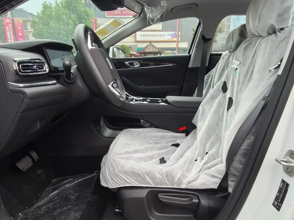 Geely Galaxy Star 6 Galaxy Star 6 2026 125km Long-Range Version 2026 — thumbnail 5