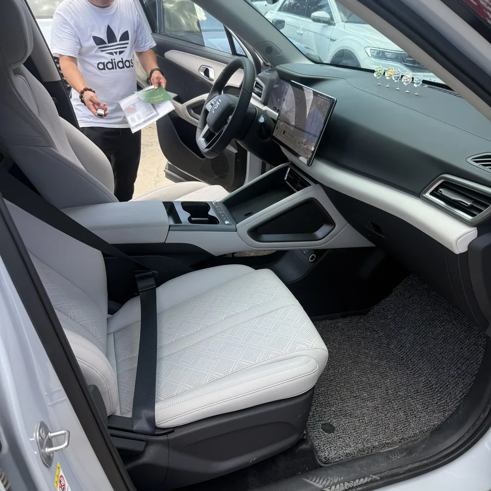 BYD Yuan Up Yuan UP 2025 Smart Driving Edition 401KM Vitality Edition 2025 — thumbnail 2