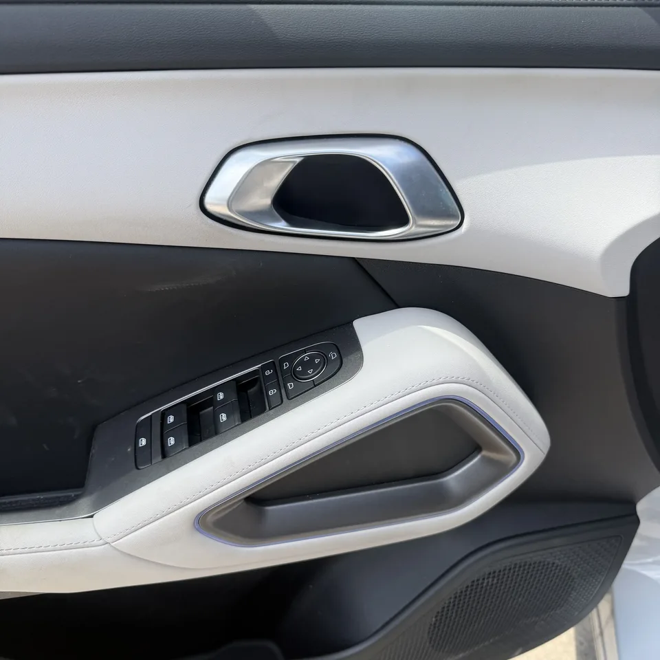 BYD Yuan Up Yuan UP 2025 Smart Driving Edition 401KM Vitality Edition 2025 — thumbnail 3