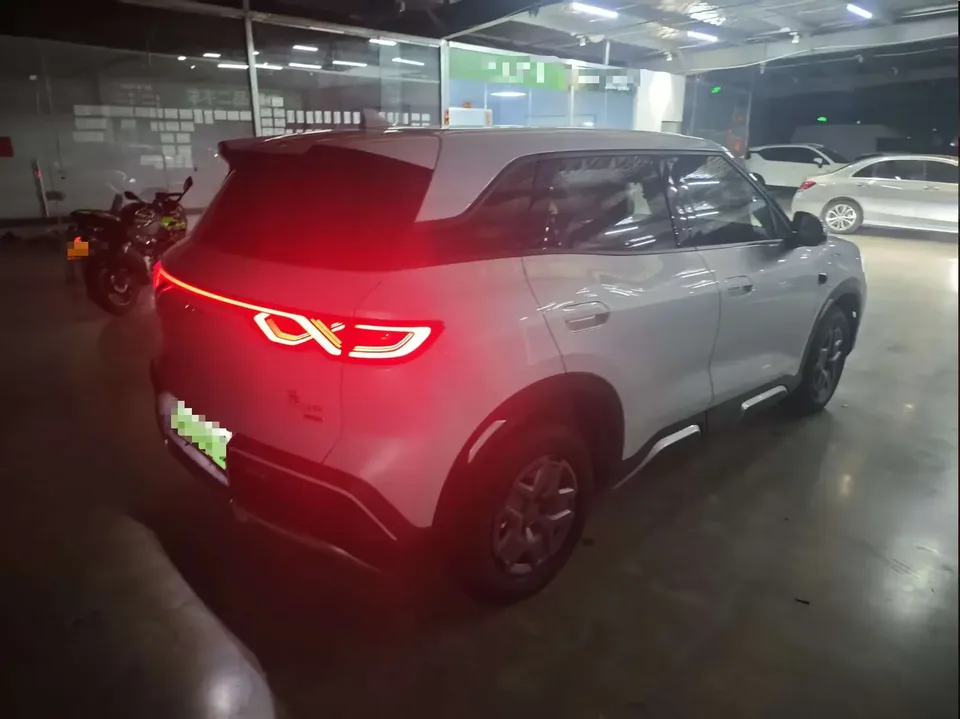 BYD Yuan Up Yuan UP 2025 Smart Driving Edition 401KM Vitality Edition 2025 — thumbnail 4