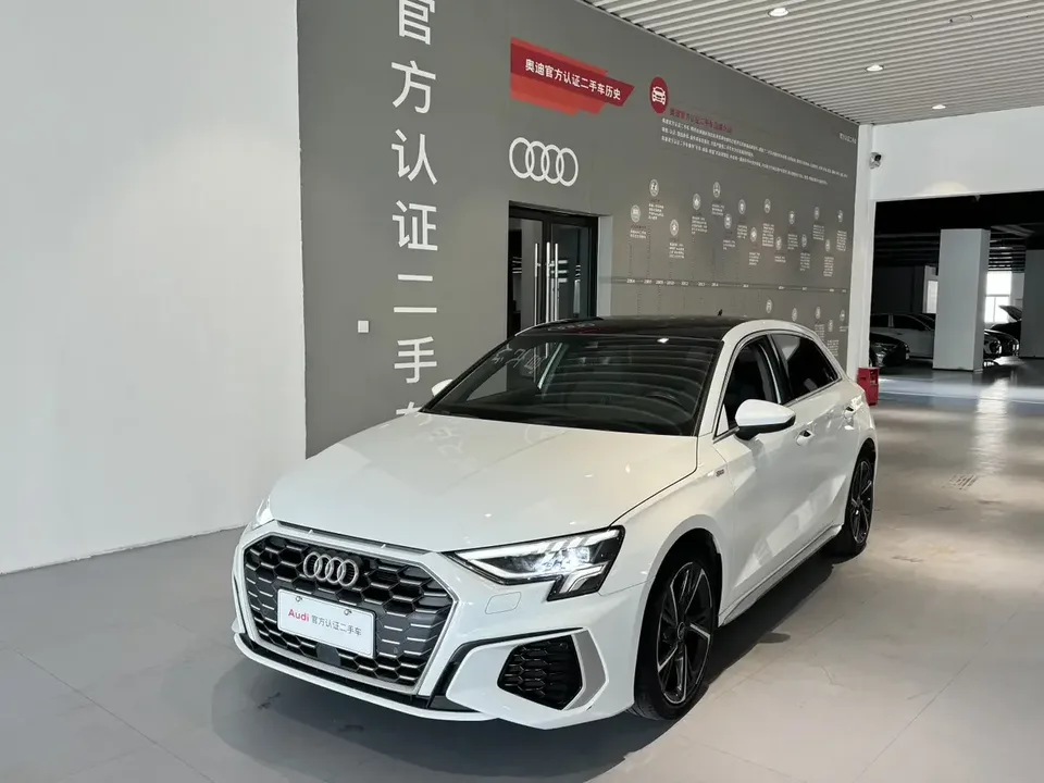 Audi A3 Audi A3 2023 Sportback 35 TFSI facelift: stylish and sporty 2023 — photo 1, buy with delivery to Moscow