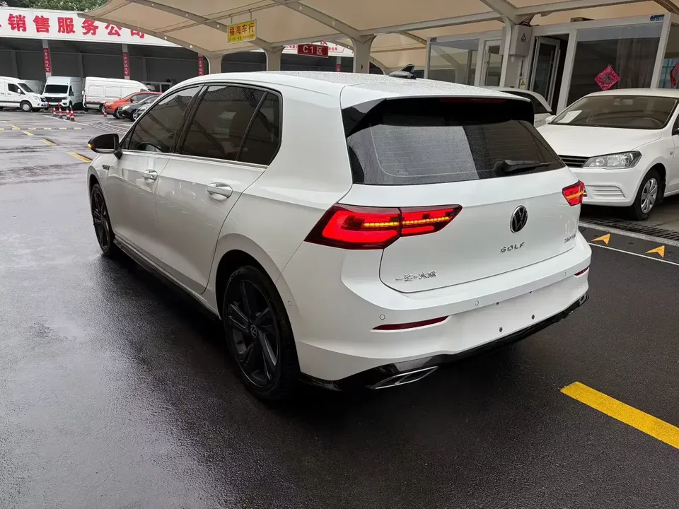 Volkswagen Golf golf 2021 280TSI DSG R-Line 2022 — thumbnail 4