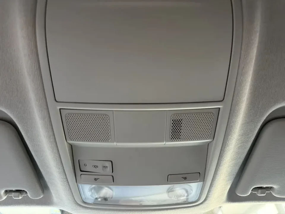 Volkswagen Tharu tuyue 2022 280TSI 2WD Fashion Edition 2022 — thumbnail 4